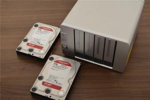 铁威马F4-423评测:双2.5G万兆NAS上线,高能NAS你值得拥有