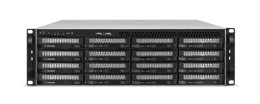Netzwerkspeicherserver der Enterprise-Klasse mit 16 Einschüben U16-722-2224 wird mit TRK-U34 geliefert