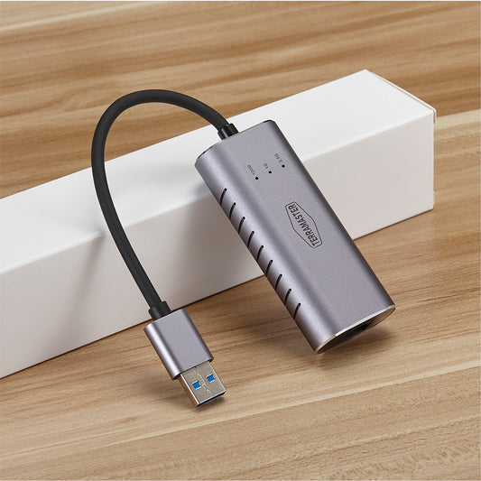 TERRAMASTER USB A 转 2.5G 以太网适配器，非常适合 TERRAMASTER NAS 